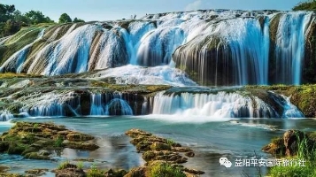 貴州黃果樹大瀑布、梵凈山、西江千戶苗寨、荔波大小七孔、鎮(zhèn)遠(yuǎn)古城遵義會議會址、息烽集中營汽車七日游